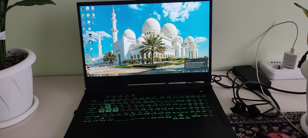 ASUS Rog strix g731gt g731gt
