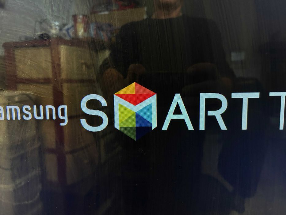 LED телевизор Samsung UE40D5700