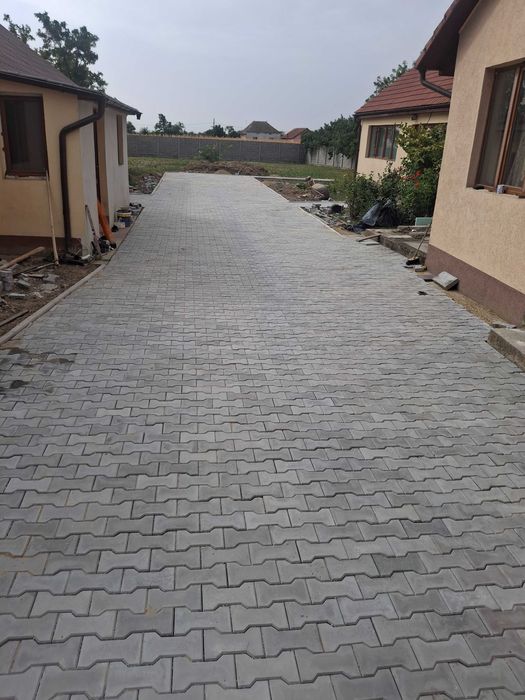 Producem gard de beton  . Si pavaje