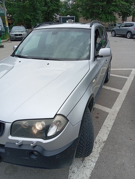 Vând BMW x 3 an 2005