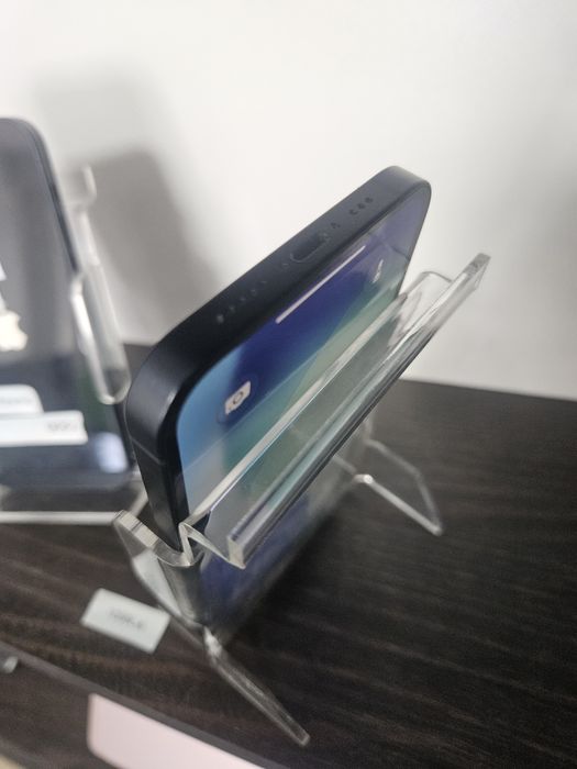 Magazin Iphone 12 128GB mai multe bucati cu baterii sanatate intre  70% si  98% sanatate impecabil  6luni garantie