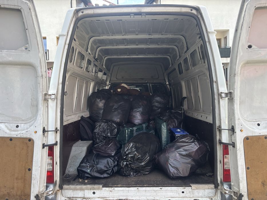 Transport marf / Mutari / Mobila / Apartamente - Dubă la dispoziție
