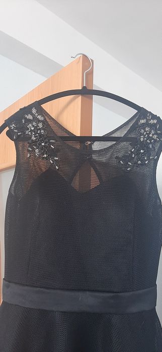 Продам платье красивое