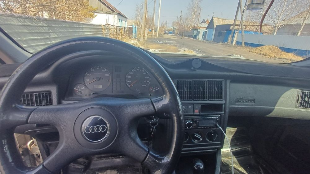 Продам ауди 80б4