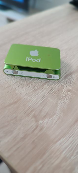 Apple iPod Shuffle 2GB