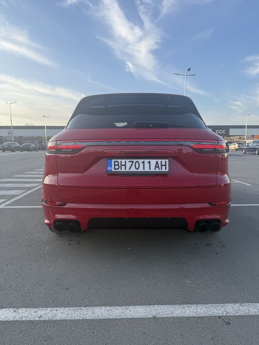 2021 Porache Cayenne GTS
