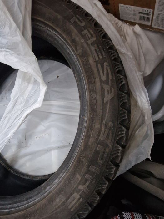 Продам зимние шины