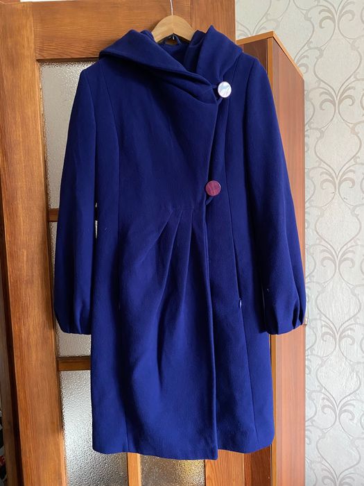 Продам осенне весеннее пальто