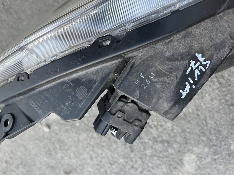 Фар Suzuki Swift 17- 2 бр ляв и десен