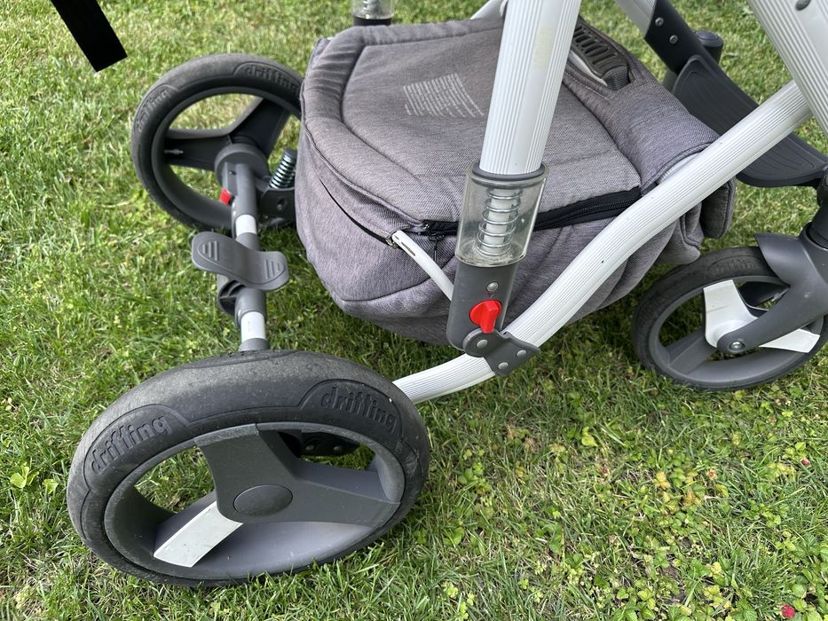 Adamex Vicco Бебешка Количка