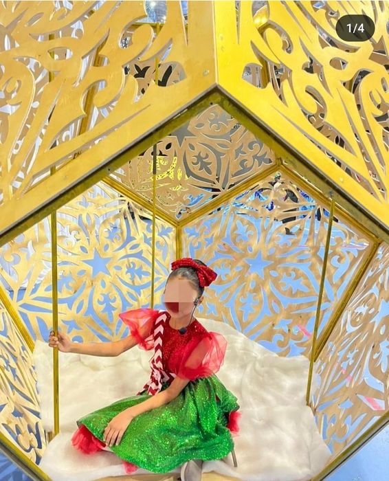 Продам платье трансформер для девочки