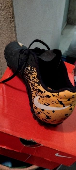 Футболни обувки Nike