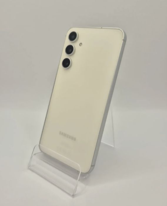 Samsung S23 FE / White / 128 GB / DeluxGSM