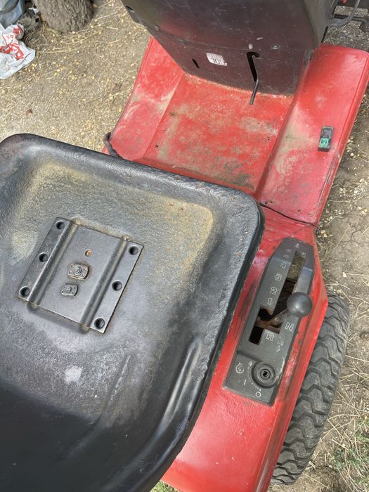 Vand tractoras fara cositoare