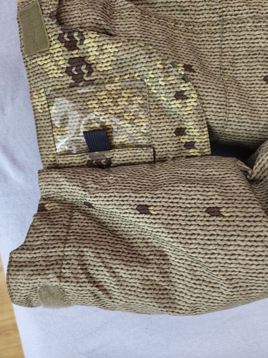 Борд/ски яке 686