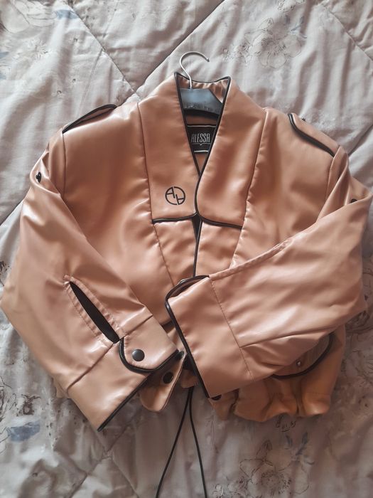 Яке Алеса,размер М