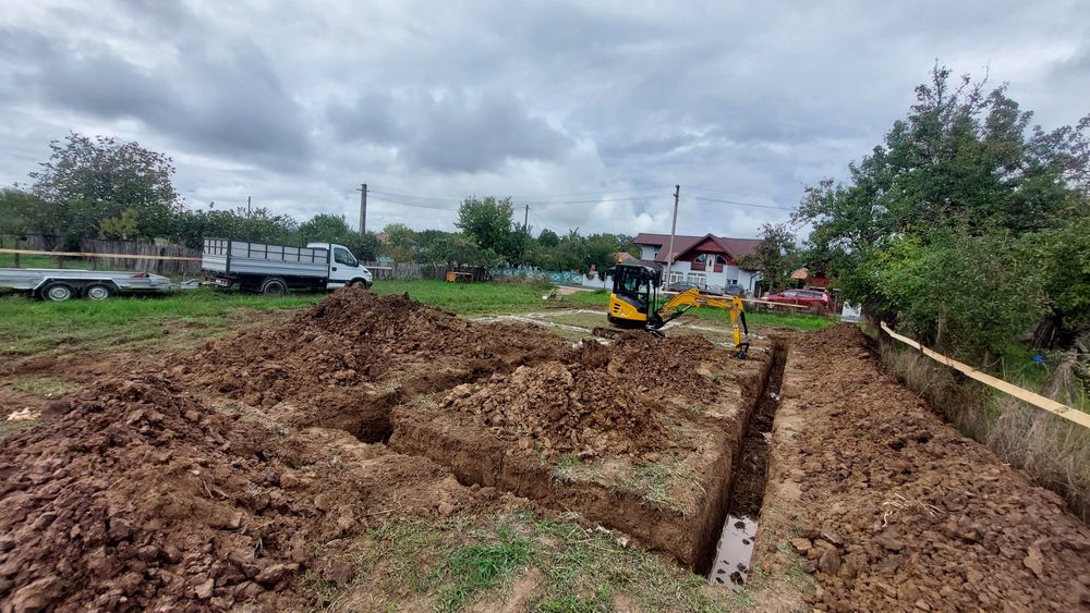 Inchiriez  miniexcavator 2.8 tone- utilaj NOU, Transport agregate