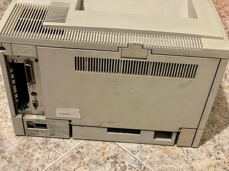 Лазерен принтер HP Laserjet 5