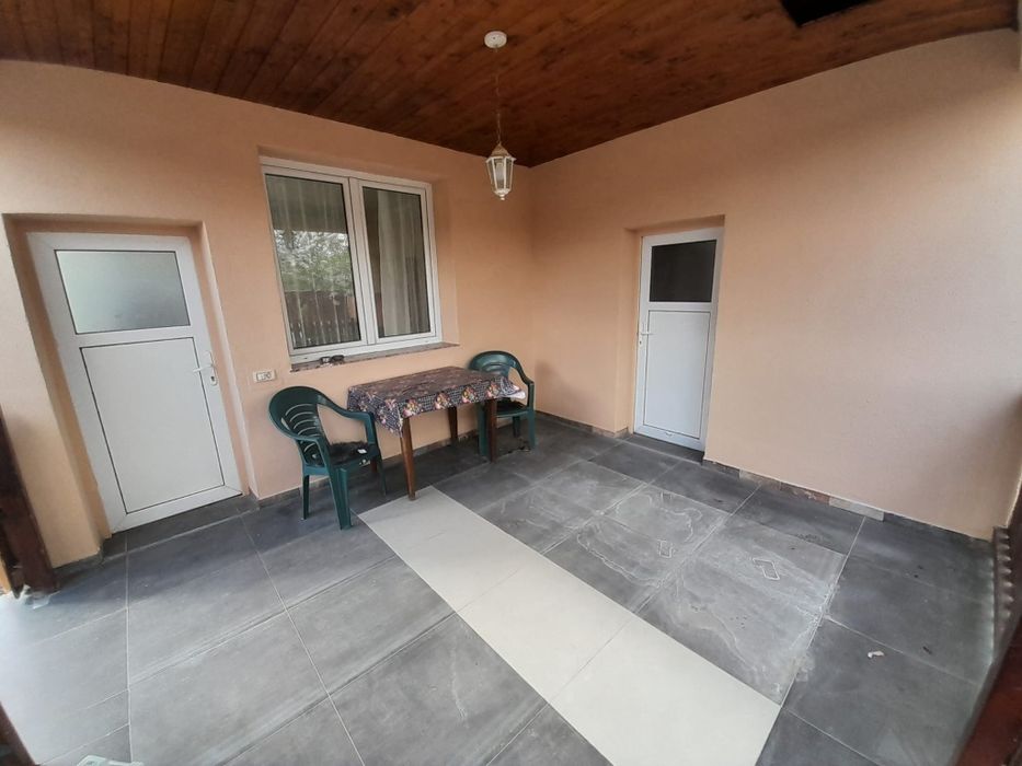 Închiriez casă în comuna Fântânele