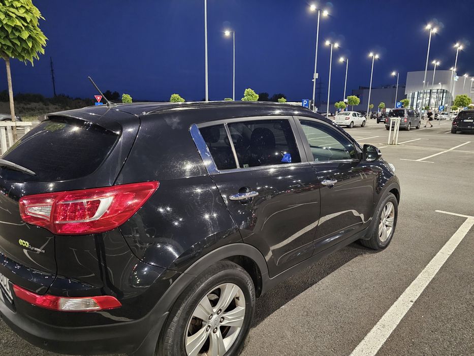 KIA Sportage 2011 — imagine 3