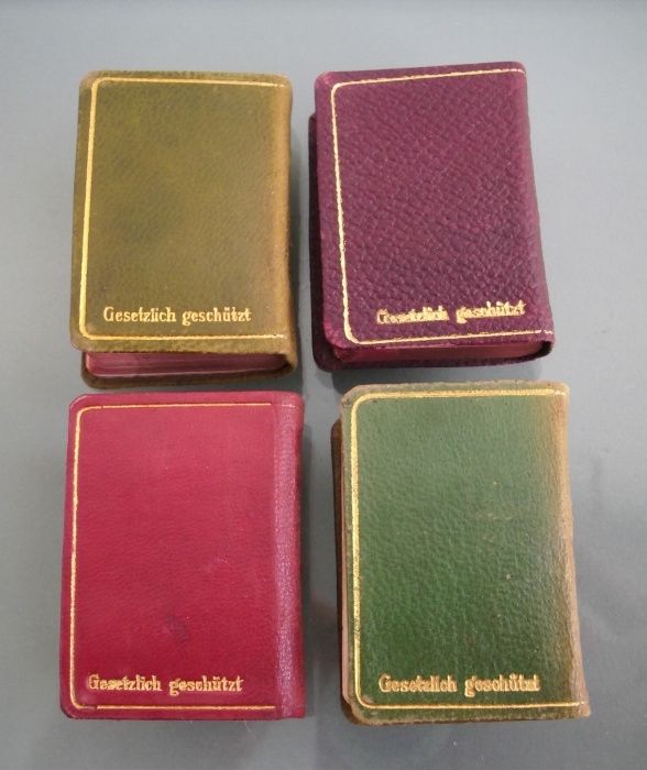 Комплект миниатюрни книги Liliput-Bibliothek