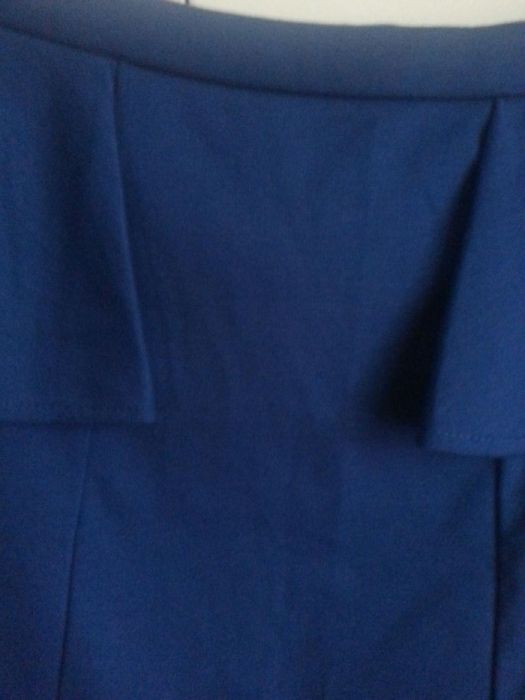 Fusta Stradivarius, noua, marimea M