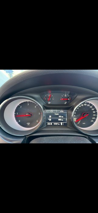 Opel Astra 1. 6 CDTI   2017 г.   110 к. с.   144 000 км Гр. Търговище