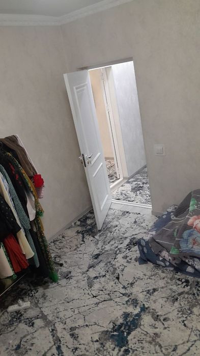 1-xona   2-xonali qilingan (1-etaj) Srochno!!!