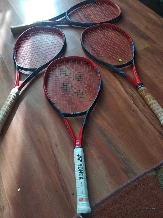 Тенис ракети Yonex Vcore 100L