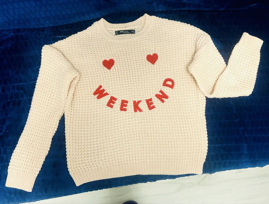 Set Pulovere groase alb si roz