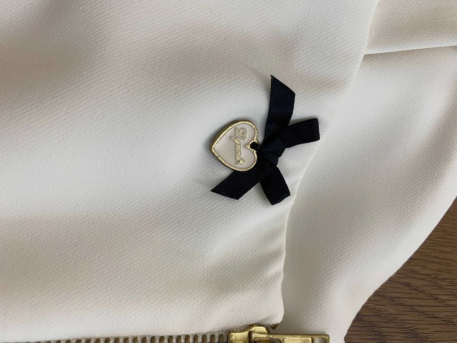 Дамска дантелена рокля L y n n e