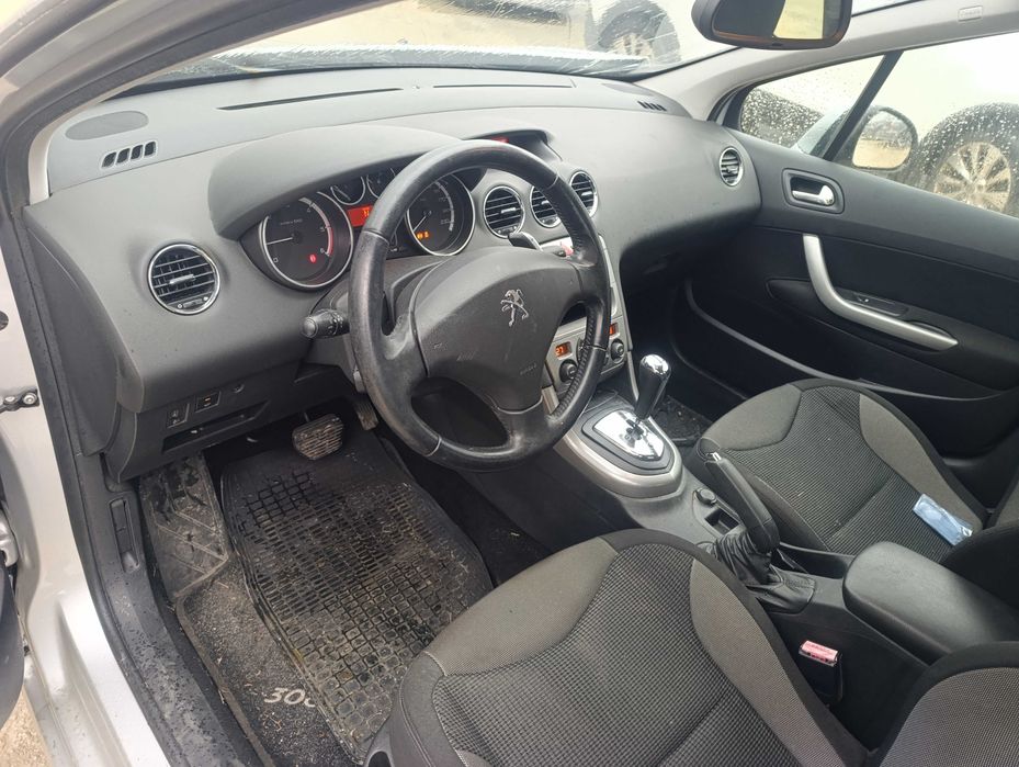 Пежо 308 / Peugeot 308 - на части