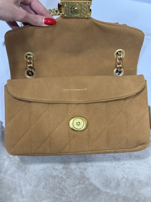 Coach велурена чанта