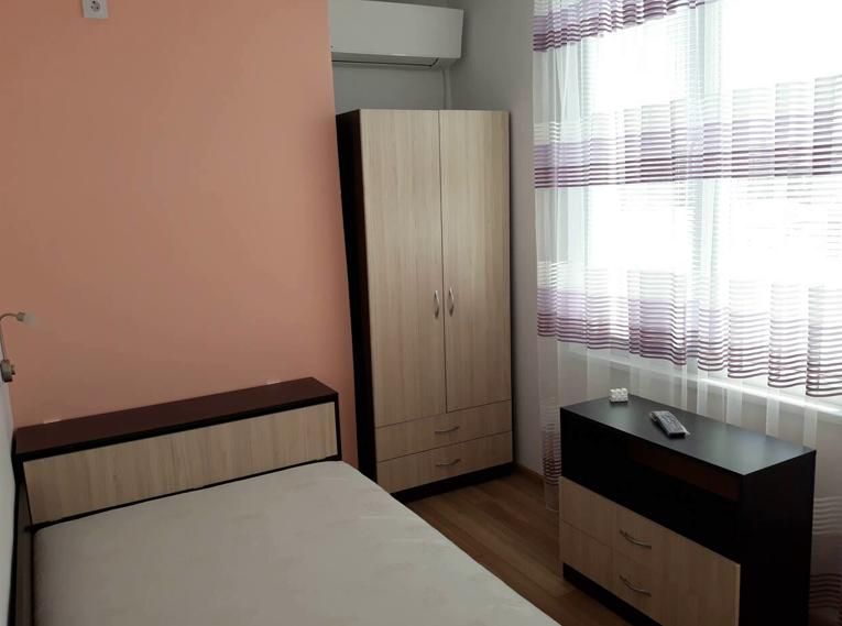 Дава се под наем Тристаен апартамент в Пловдив, Център - 70 кв.м за 511 € - Снимка #5