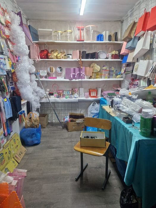 Продам контейнер на рынке