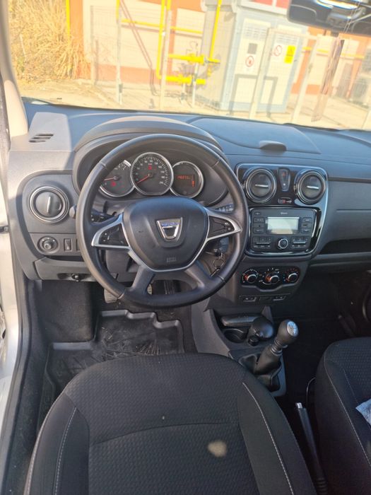 Dacia Lodgy fab 2019 E6 1,5 diesel 110 CP 6 trepte 7 locuri AC
