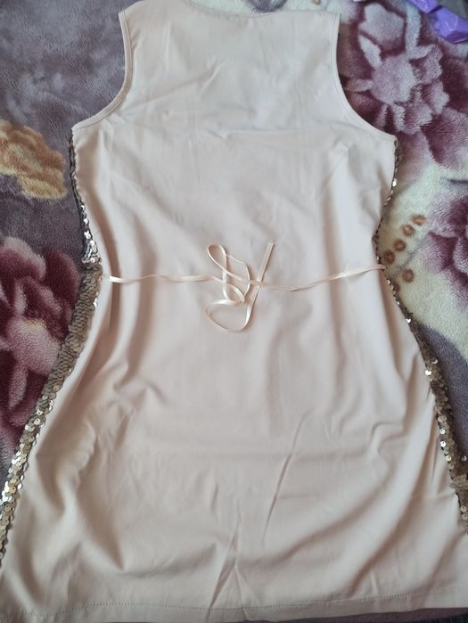 Срочно! дорогие платья почти даром