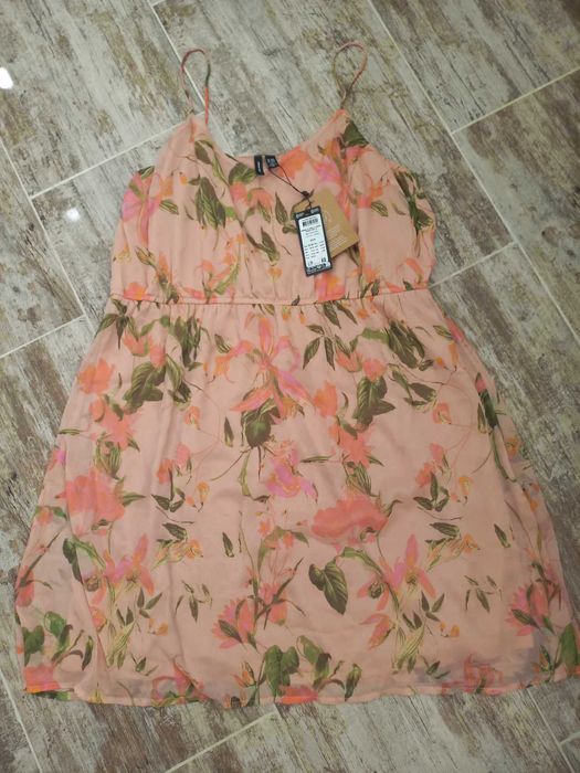 Нови рокли Vero Moda, ХХХЛ