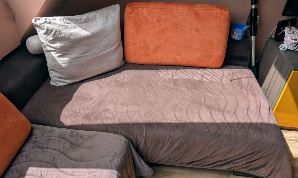 Ъглов диван от 2 части