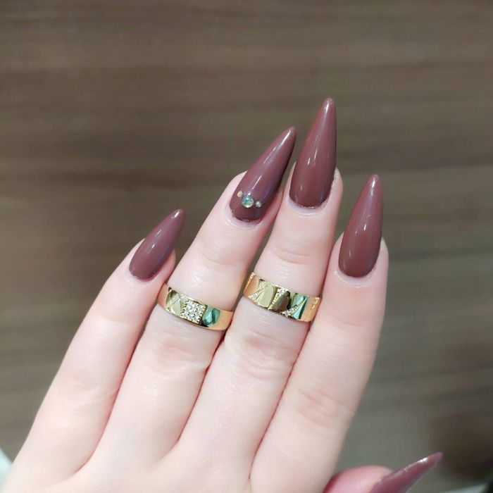 Золотое обручальное кольцо . Золото 585. Отличный подарок близким)