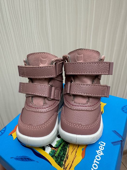 Ботинки детские 18 и 19 размер