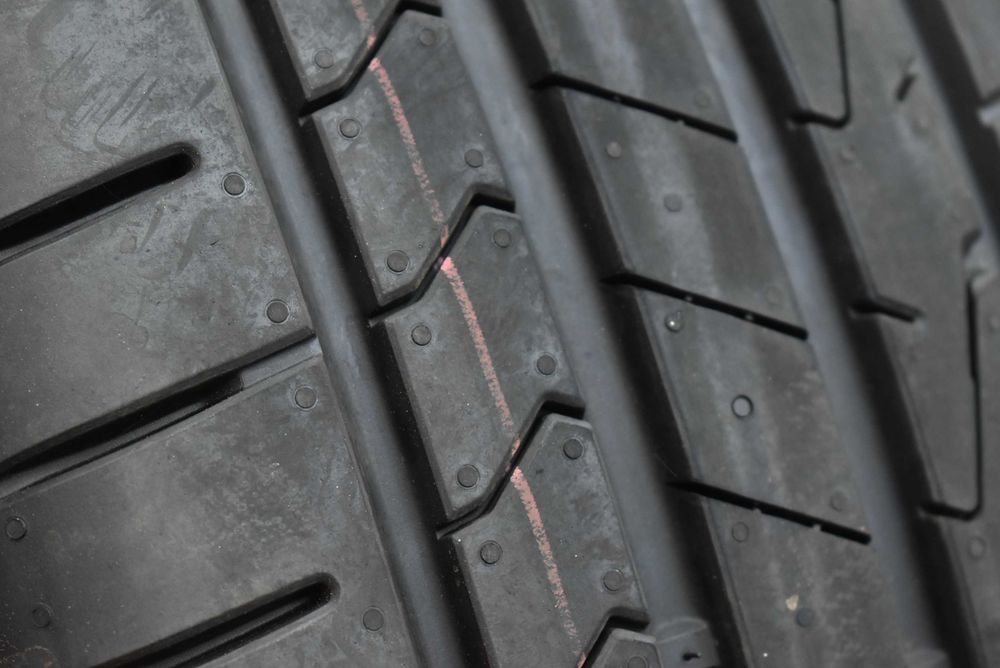 Нови гуми 215/65/17 Hankook