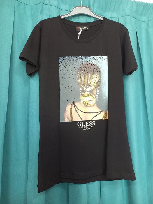 Футболки женские