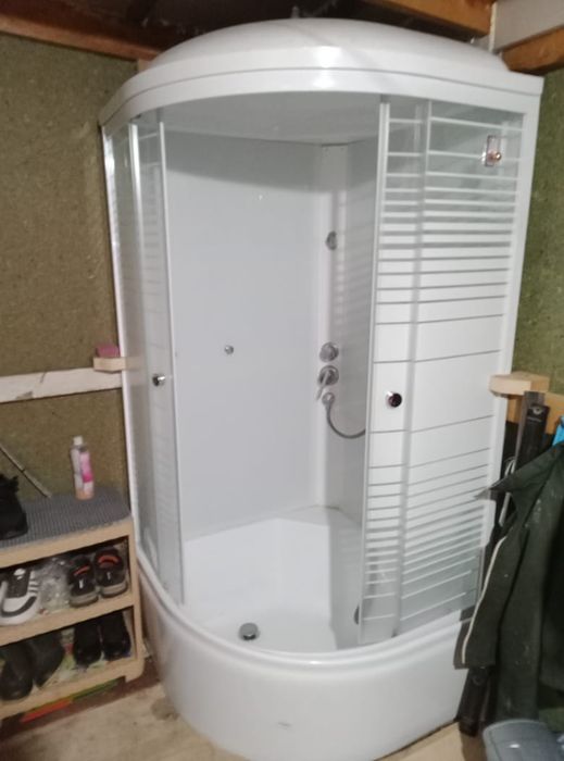 Душевая кабина  120000т.