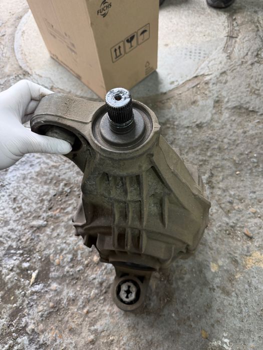 Заден диференциал vw touareg 7p 4.2 tdi 340кс