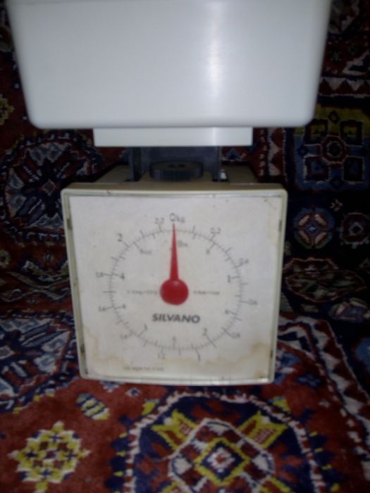 Vand cantar bucatarie 2kg stare fb