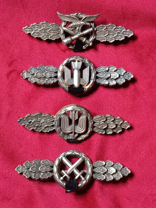 WW2 Lot 4insigne militare germane aviație/Repro/ preț pe bucată !