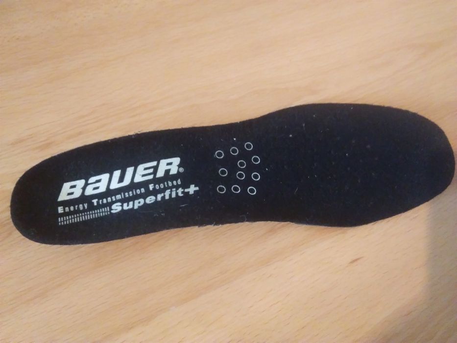 Зимни кънки за пързаляне  Ном. 36-40  и за хокей Ном 26, 27, .29, 39 и