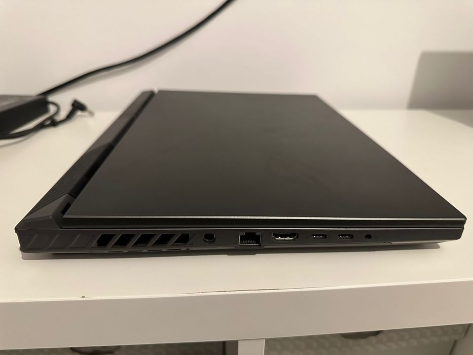 Asus Rog G16 13980HX, RTX 4050, 2K+, 240Hz, 1TB, 16GB