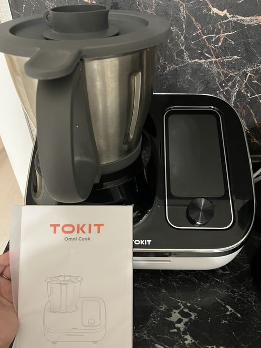 Кухоный конбаин Tokit